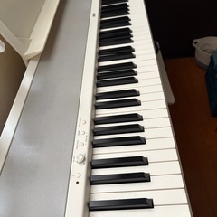 KORG 電子ピアノ ホワイト　88鍵盤　の画像