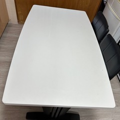 ダイニングテーブル（ベンチチェア、椅子二脚セット）　