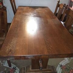 北欧の家具(テーブルと椅子6脚)