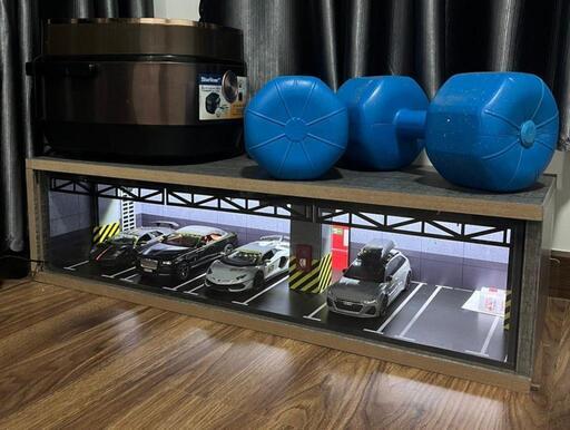 小型車展示用ガレージ