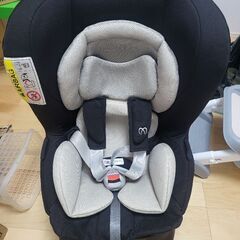 エールベベ　回転式チャイルドシート