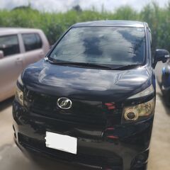 ワンボックスヴォクシー　車検2026/8