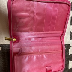 フルラ　パスケースの画像