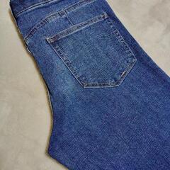 レディースデニムパンツMの画像