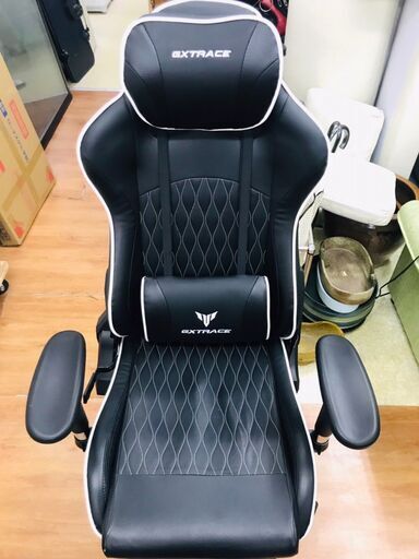 GXTRACE　ジーエックスティーレース　ゲーミングチェア　ブラック