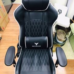 GXTRACE　ジーエックスティーレース　ゲーミングチェア　ブラック