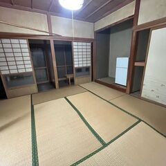 🉐★土地963㎡★初期費用無料DIY可能4月末まで家賃無料 ★駐車場有【ペット可 】6DK 120.04㎡ 戸建て 貸家  格安 家賃2.4万円  香取市大角戸建　ペット可 複数入居可 賃貸物件 バストイレ別 大きな戸建て 事務所利用可能 初期費用0円  − 千葉県