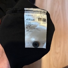 ユニクロ　ボタンシャツの画像