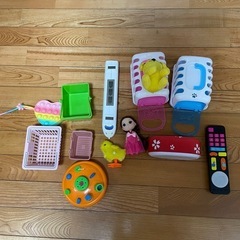 おもちゃ　まとめ売り