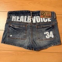 新品未使用 
リアルビーボイス ショートパンツ デニム の画像