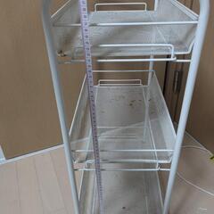 無料　ラック（分解可能ですがこのままのお渡しです。）の画像