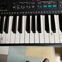 YAMAHA電子オルガンの画像