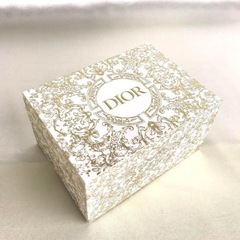 【美品】Dior小物入れ 金色でゴージャス感✨