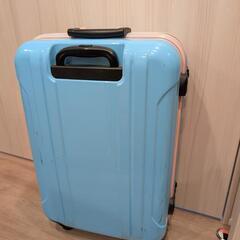 スーツケース　水色の画像