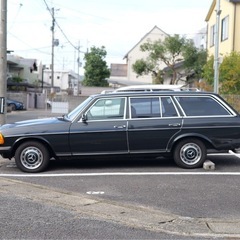 メルセデス・ベンツ W123 300TD (1984年式)の画像