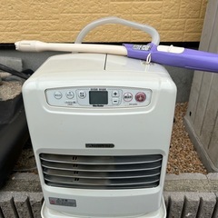 お話し中！
石油ファンヒーターです。 