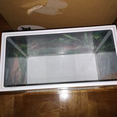 GEXサイレントフィット30㎝水槽　蓋なし　の画像