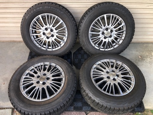 冬タイヤ   195/65R15  スタッドレス 4本組み セレナ用