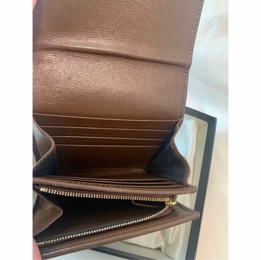 GUCCI 二つ折り財布