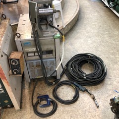 ダイヘン 半自動溶接機 送給装置付き CPV-350/CM-2301【10999352】 