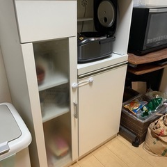 食器棚