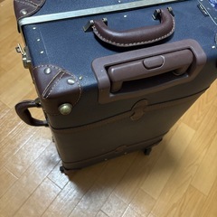 キャリーケース