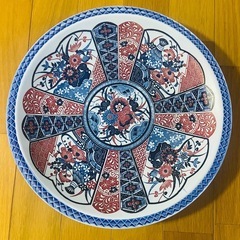 【新品未使用】お皿 大皿 浅型 綺麗な柄