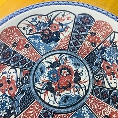 【新品未使用】お皿 大皿 浅型 綺麗な柄の画像