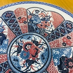 【新品未使用】お皿 大皿 浅型 綺麗な柄の画像