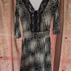 Regard caressant ワンピース　M       A030