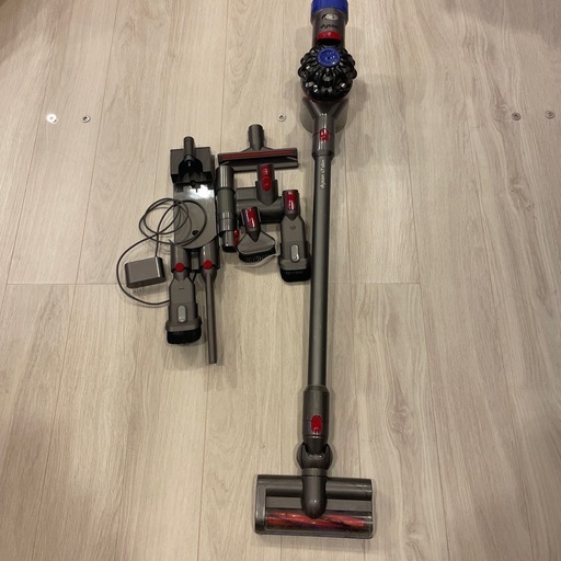 ダイソン　\nDyson v7 slim