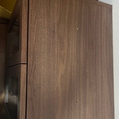 ベルメゾン　ブラウン食器棚(3段棚)の画像