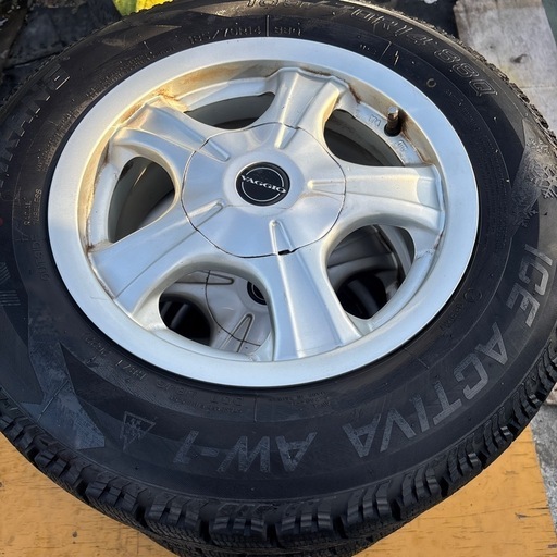 185/70R14 ICE ACTIVA スタッドレスタイヤ
