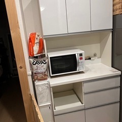 パモウナ　食器棚