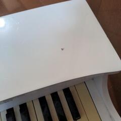 子供用のピアノですの画像