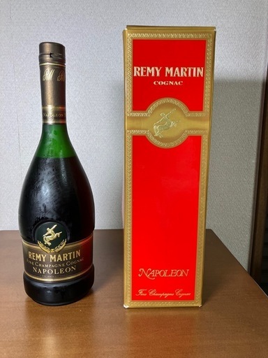 ブランデー レミーマルタン ナポレオン コニャック FINE　CHAMPAGNE 700ml 40度 REMY MARTIN