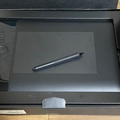 intuos4 SPECIAL EDITIONの画像