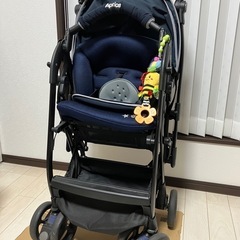 Aprica ベビーカー (A型)