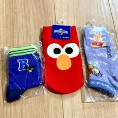 新品　子供用　靴下3足セット