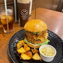 週末にご飯やカフェ行きましょ！