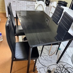 ダイニングテーブルセットの画像