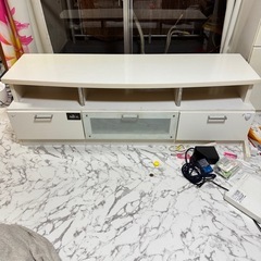 テレビ台の画像