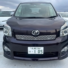 トヨタ　ヴォクシー　ZS 煌Z 4WDの画像