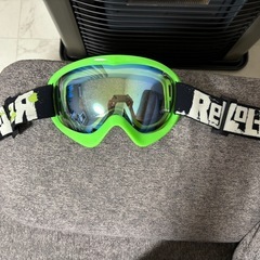 8000円→5000円　Revolt ゴーグル 緑 ミラーレンズ
