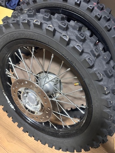 CRF150R2 フロント、リア、セット美品　モトクロス