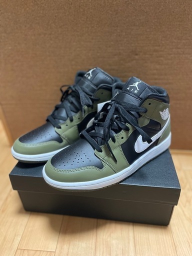 新品未使用　NIKE AIR ジョーダン1 MID  27cm