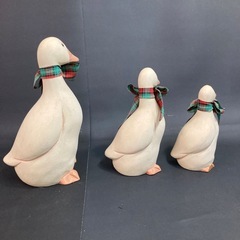 置物 インテリア アヒル　親子　セット 陶器製？アヒルオーナメント 3点セットの画像