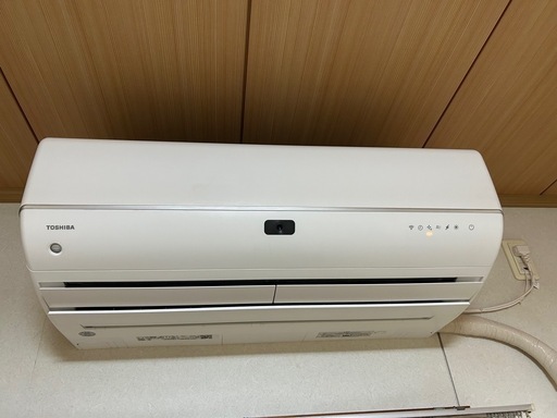 【美品】2023年製 TOSHIBA エアコン　12畳用