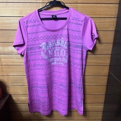 DANSKIN ピンク Tシャツ 半袖