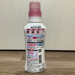 旧パッケージ エマール500ml本体の画像